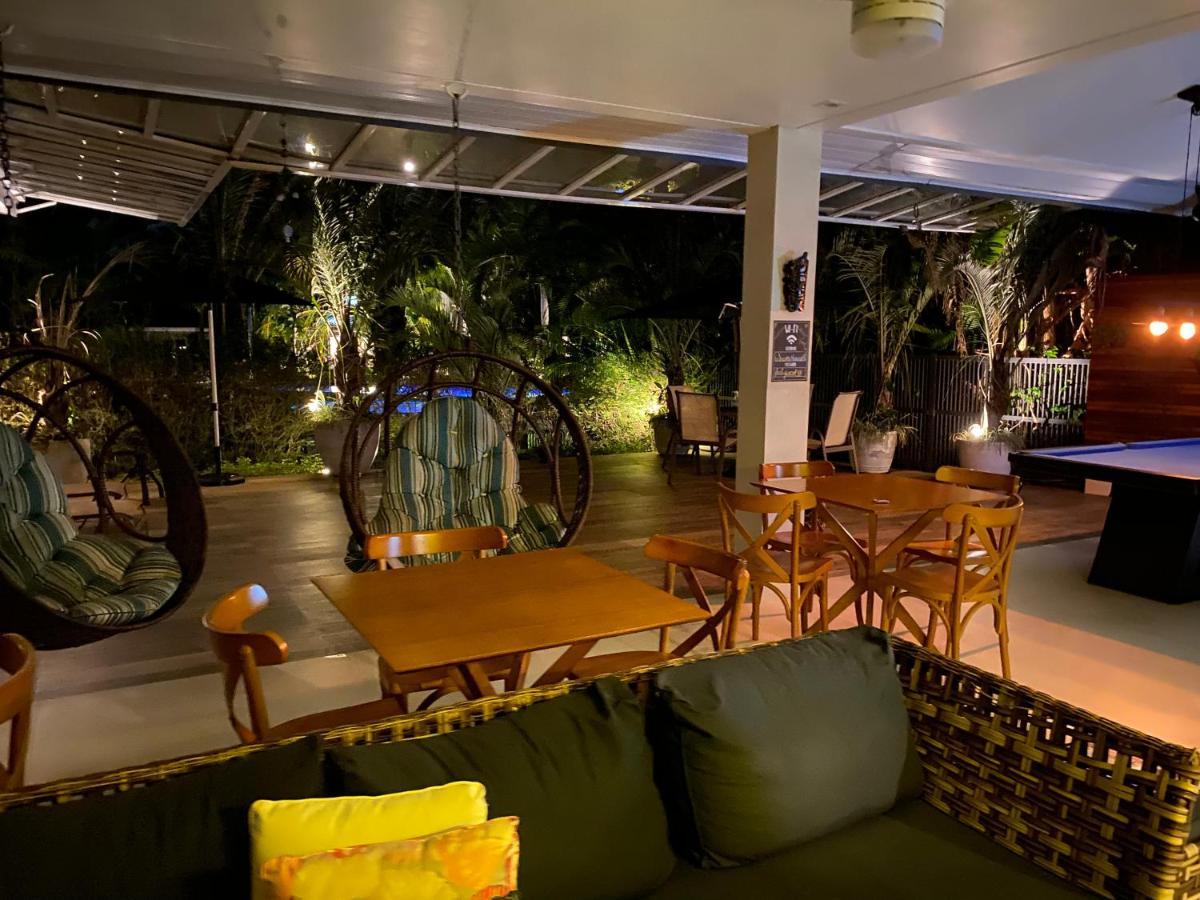 Waves Guest House Maresias Exterior photo